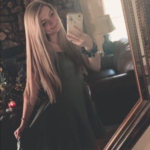 Meet your Posher, Ashleigh